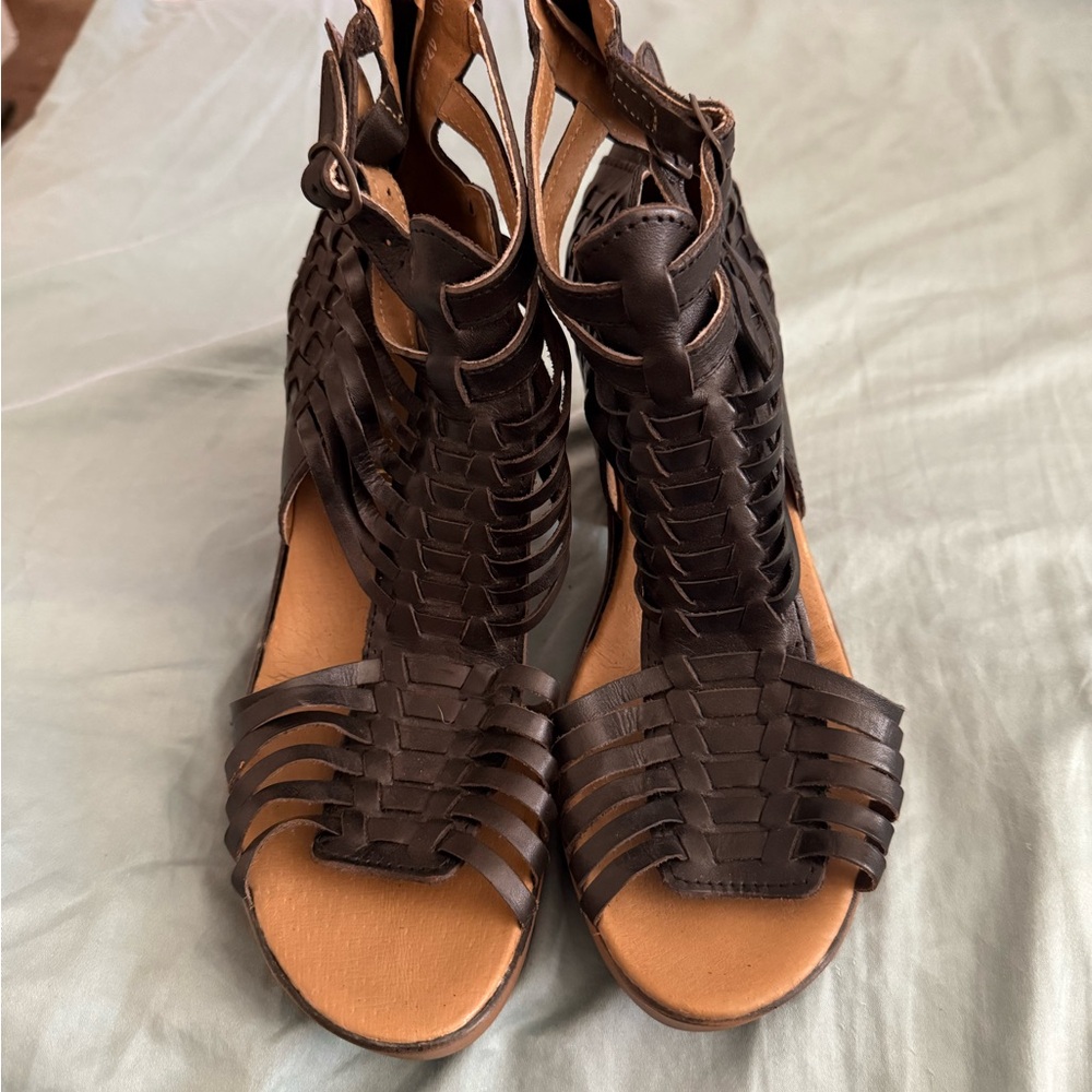 Black Leather Women's Sandals- NWOT